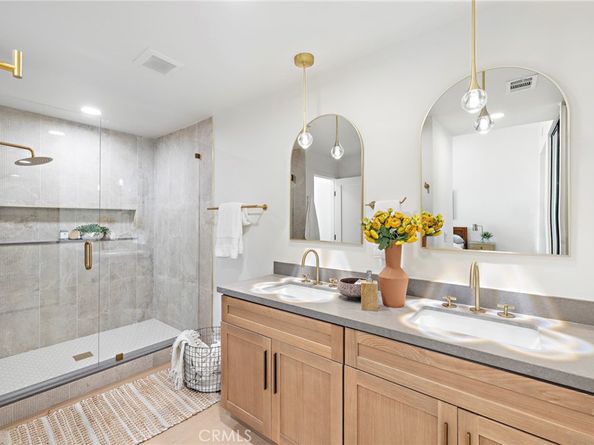 2246 N Kelly, Upland CA 91784