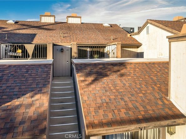 22421 Sherman Way 10, West Hills CA 91307