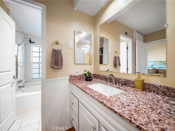 22421 Sherman Way 10, West Hills CA 91307