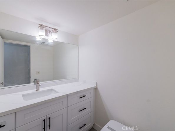 952 Pinyon Court, Ontario CA 91762