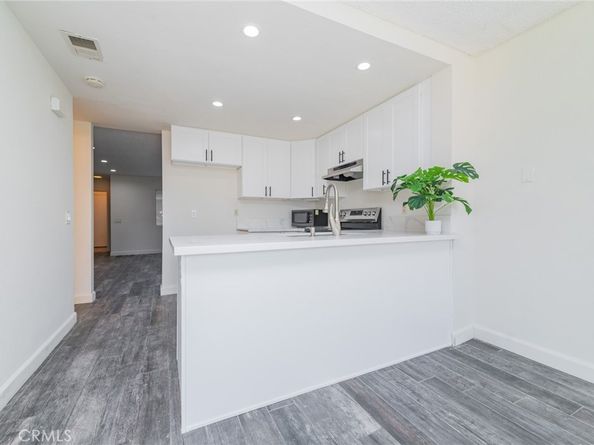 952 Pinyon Court, Ontario CA 91762
