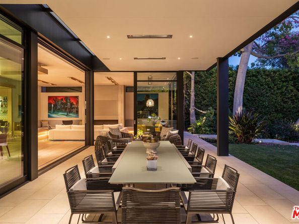 814 Toulon Drive, Pacific Palisades CA 90272