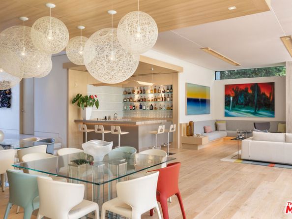 814 Toulon Drive, Pacific Palisades CA 90272