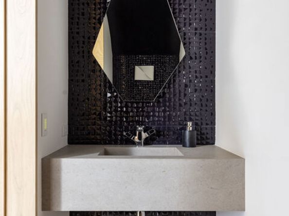 814 Toulon Drive, Pacific Palisades CA 90272