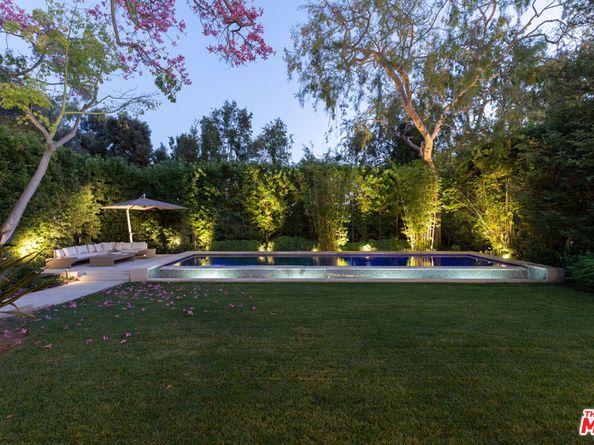 814 Toulon Drive, Pacific Palisades CA 90272