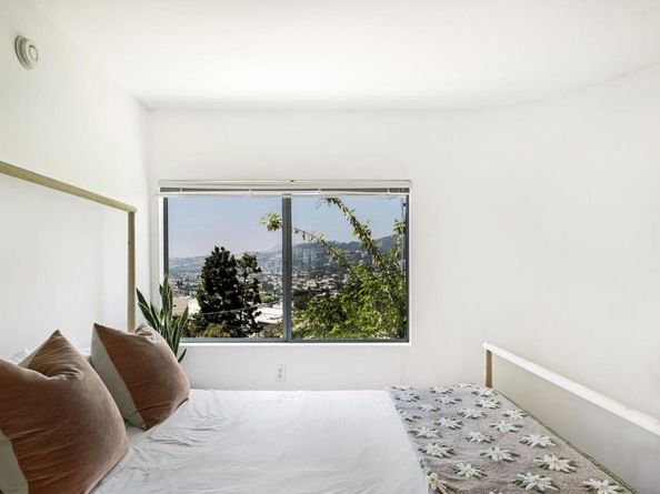 2133 Mayview Drive, Los Angeles CA 90027