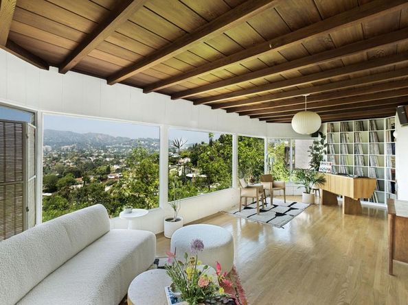 2133 Mayview Drive, Los Angeles CA 90027