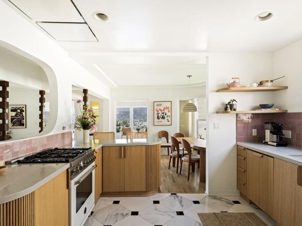 2133 Mayview Drive, Los Angeles CA 90027