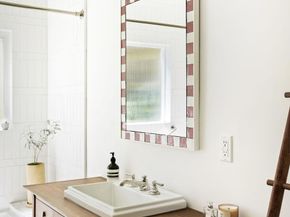 2133 Mayview Drive, Los Angeles CA 90027