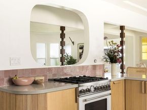 2133 Mayview Drive, Los Angeles CA 90027