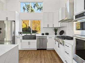 3556 Pontiac Dr