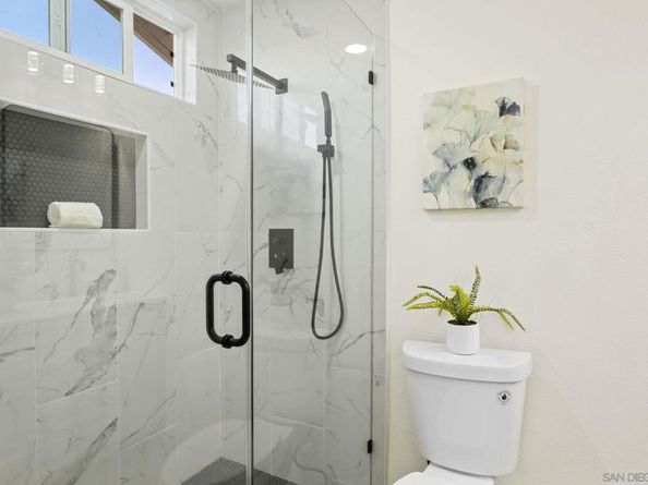 3556 Pontiac Dr, Carlsbad CA 92010