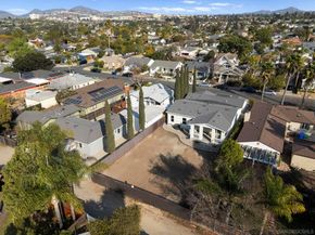 4762 Winona, San Diego CA 92115