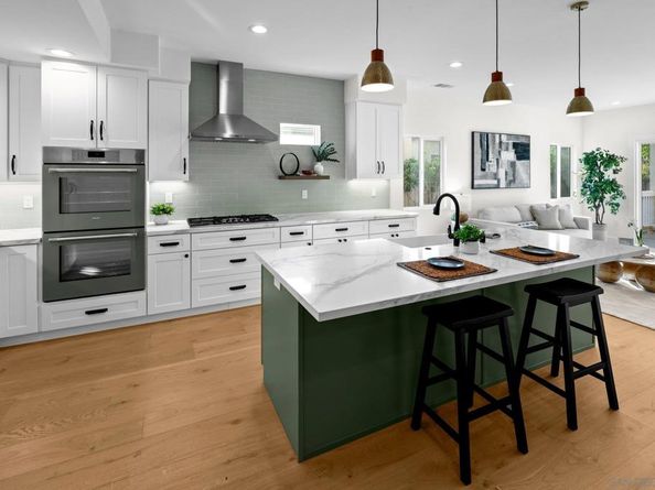 4762 Winona, San Diego CA 92115