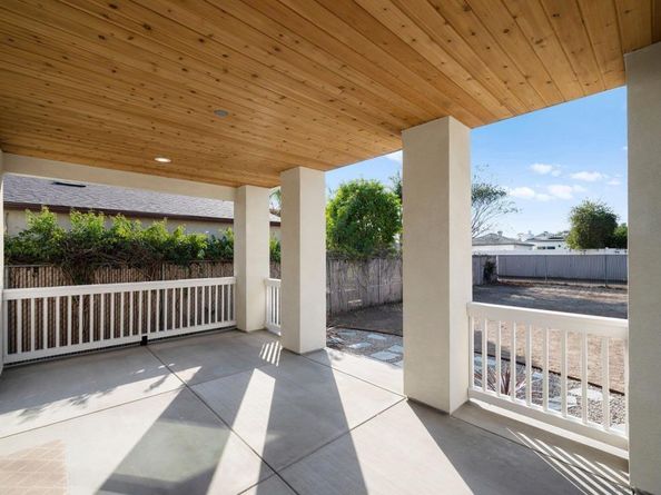 4762 Winona, San Diego CA 92115