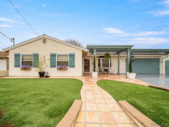 9475 Wharton Rd, Santee CA 92071