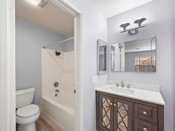 10347 Azuaga St 83, San Diego CA 92129
