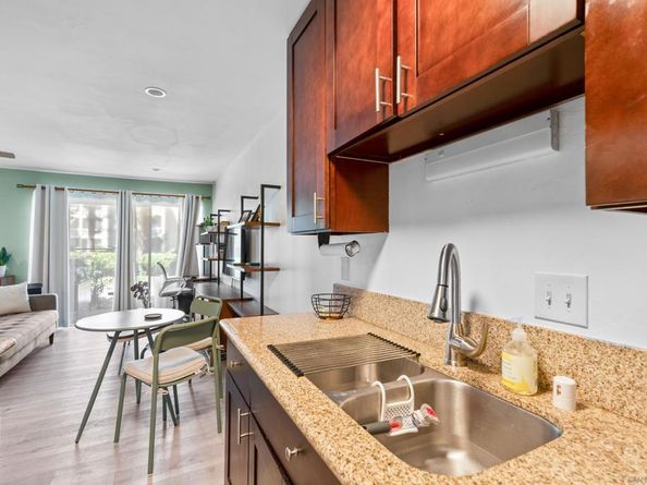 1801 Diamond street 117, San Diego CA 92109