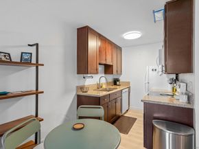 1801 Diamond street 117, San Diego CA 92109