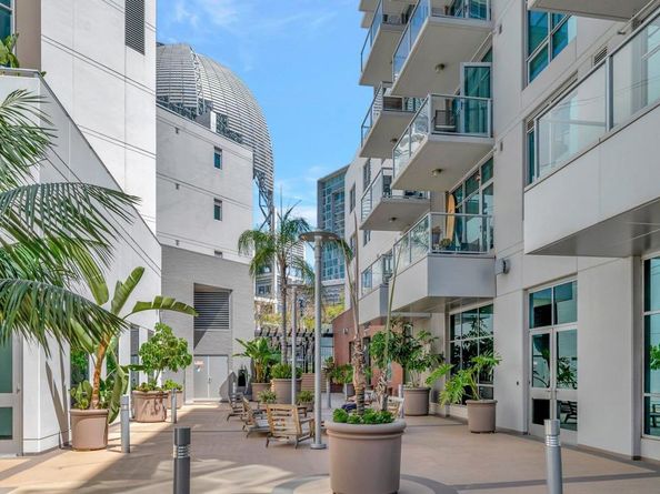 206 Park Blvd 502, San Diego CA 92101