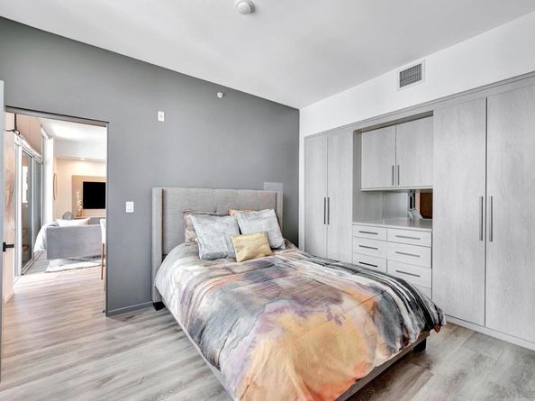 206 Park Blvd 502, San Diego CA 92101