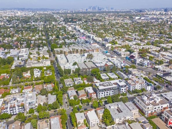 745 N Croft Avenue, Los Angeles CA 90069