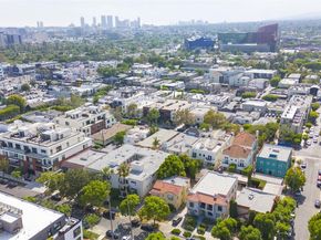 745 N Croft Avenue, Los Angeles CA 90069