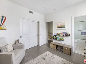 1417 N Lincoln Lane, Los Angeles CA 90041