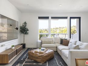 1417 N Lincoln Lane, Los Angeles CA 90041