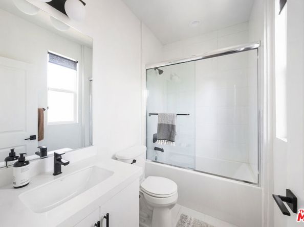1417 N Lincoln Lane, Los Angeles CA 90041