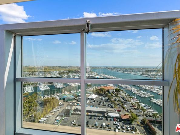 13700 Marina Pointe Drive 805, Marina Del Rey CA 90292