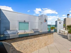13700 Marina Pointe Drive 805, Marina Del Rey CA 90292