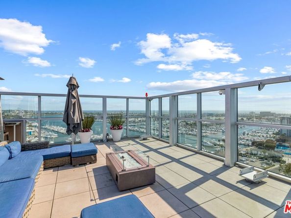 13700 Marina Pointe Drive 805, Marina Del Rey CA 90292