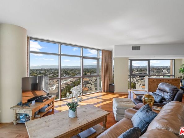 13700 Marina Pointe Drive 805, Marina Del Rey CA 90292