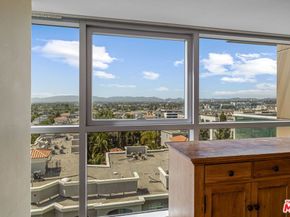 13700 Marina Pointe Drive 805, Marina Del Rey CA 90292