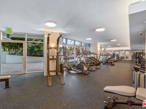 13700 Marina Pointe Drive 805, Marina Del Rey CA 90292