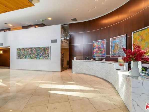 13700 Marina Pointe Drive 805, Marina Del Rey CA 90292