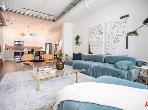 939 S Broadway 306, Los Angeles CA 90015