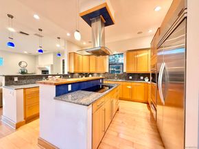 3566 Albatross St, San Diego CA 92103