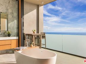 4016 The Strand, Manhattan Beach CA 90266