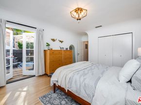 1910 S Bedford Street, Los Angeles CA 90034