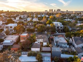 1910 S Bedford Street, Los Angeles CA 90034