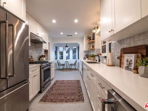 1910 S Bedford Street, Los Angeles CA 90034