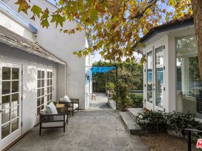 11948 S Saltair Terrace, Los Angeles CA 90049