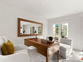 11948 S Saltair Terrace, Los Angeles CA 90049