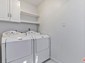 2218 S Genesee Avenue, Los Angeles CA 90016