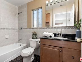 2218 S Genesee Avenue, Los Angeles CA 90016