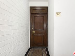 11750 W Sunset Boulevard 100, Los Angeles CA 90049