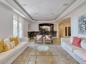 7218 Mulholland Drive, Los Angeles CA 90068