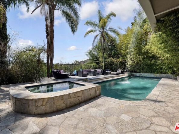 7218 Mulholland Drive, Los Angeles CA 90068